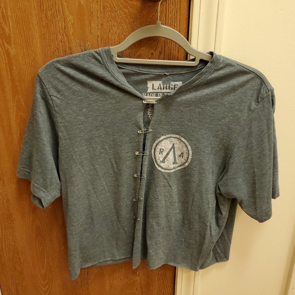 Rogue American Apparel customized Wolves Shirt